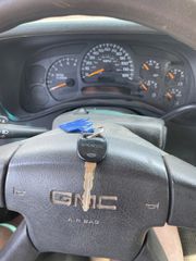2005 GMC Sierra 2500HD Work Truck - Interior Steering Wheel With Keys Image